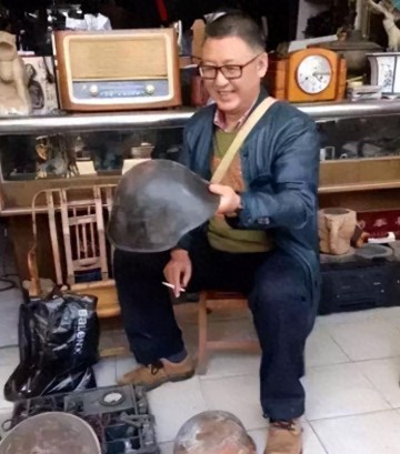 放弃副市长跑去捡破烂，如今身无分文，却成了四川的骄傲